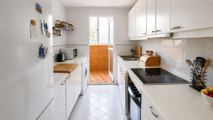 Image No.3-Appartement de 2 chambres à vendre à Estepona