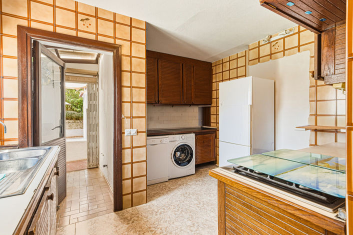 Image No.13-2 Bed Villa for sale
