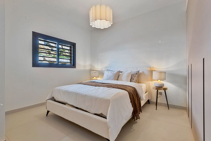 Image No.21-3 Bed Apartment for sale