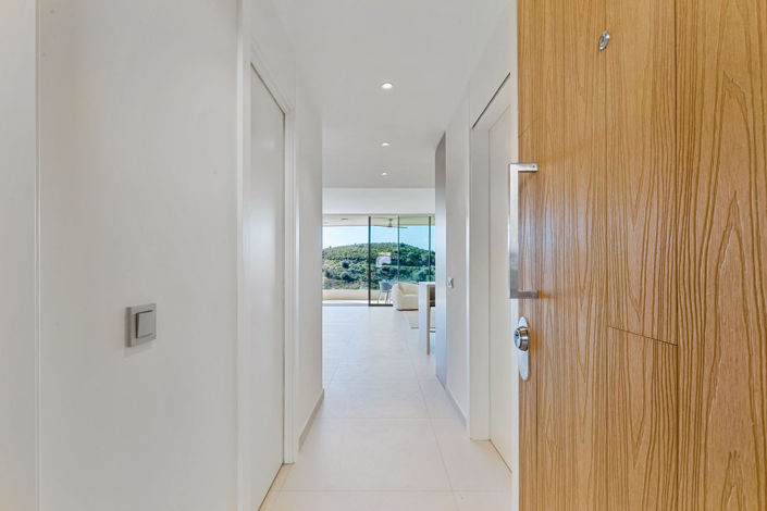 Image No.5-3 Bed Apartment for sale