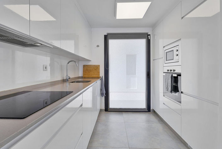 Image No.10-3 Bed Townhouse for sale