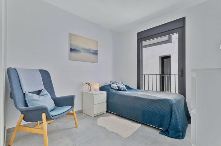 Image No.24-3 Bed Townhouse for sale