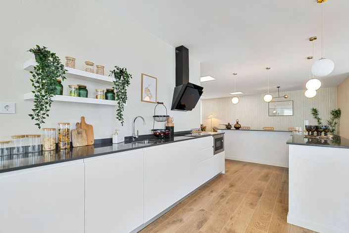 Image No.45-3 Bed Semi-Detached for sale