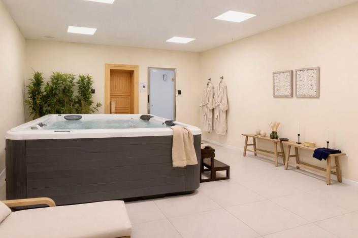 Image No.40-3 Bed House for sale