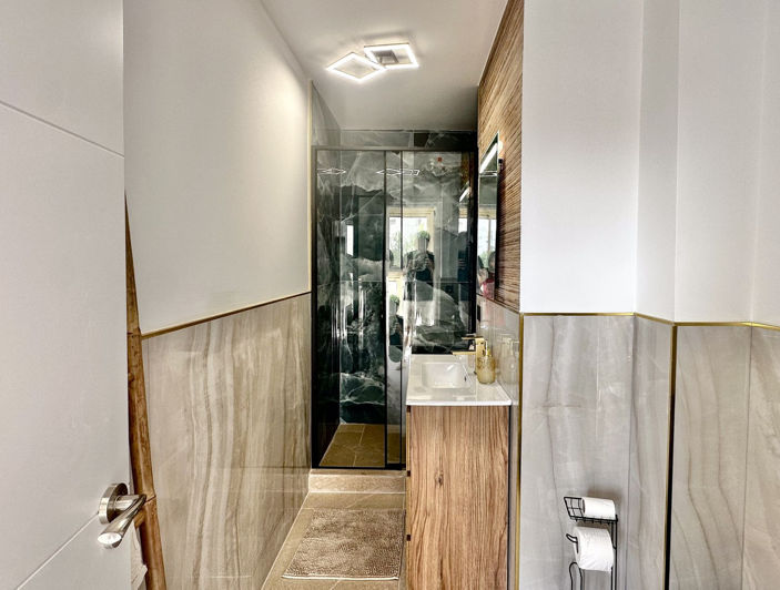 Image No.19-2 Bed Apartment for sale