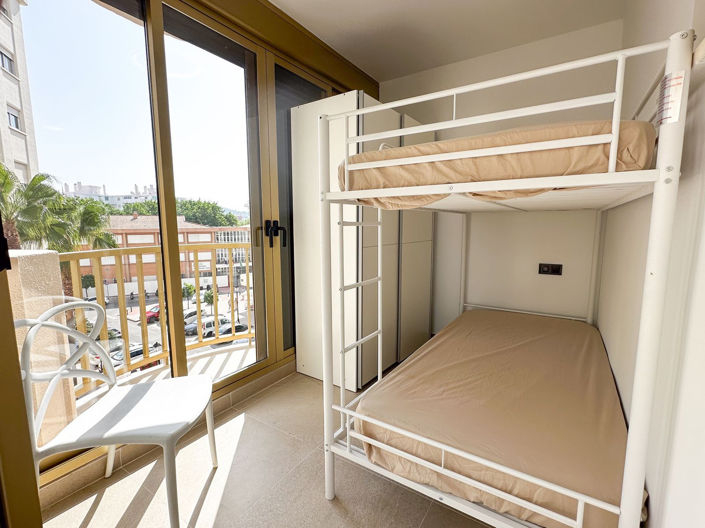 Image No.22-2 Bed Apartment for sale