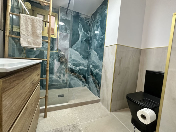 Image No.23-2 Bed Apartment for sale