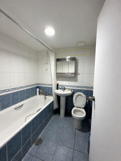Image No.11-3 Bed Apartment for sale
