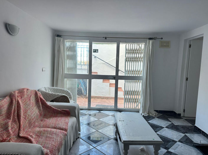 Image No.17-3 Bed Apartment for sale