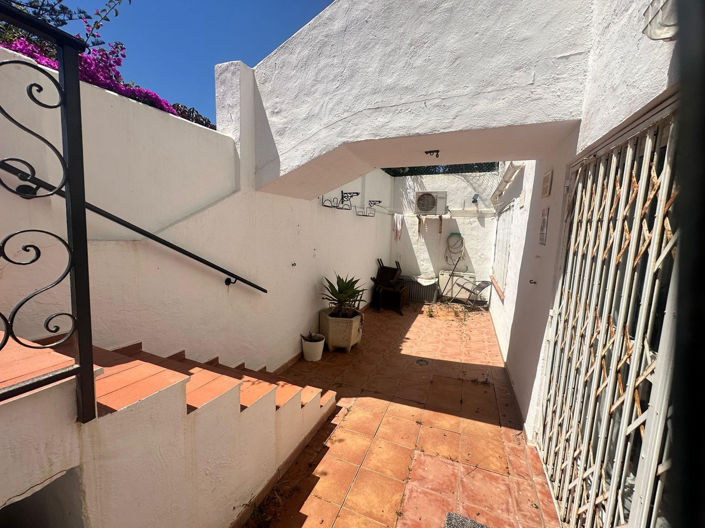 Image No.6-3 Bed Apartment for sale