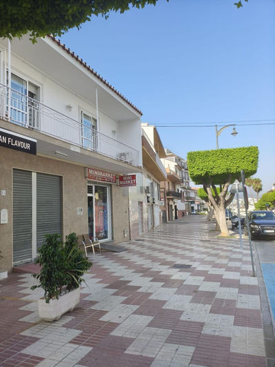 Image No.23-3 Bed Apartment for sale