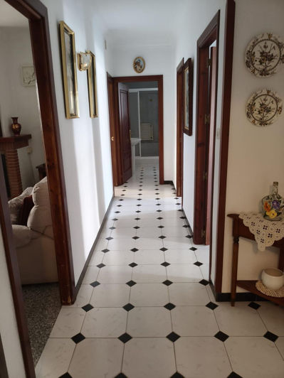 Image No.32-3 Bed Apartment for sale