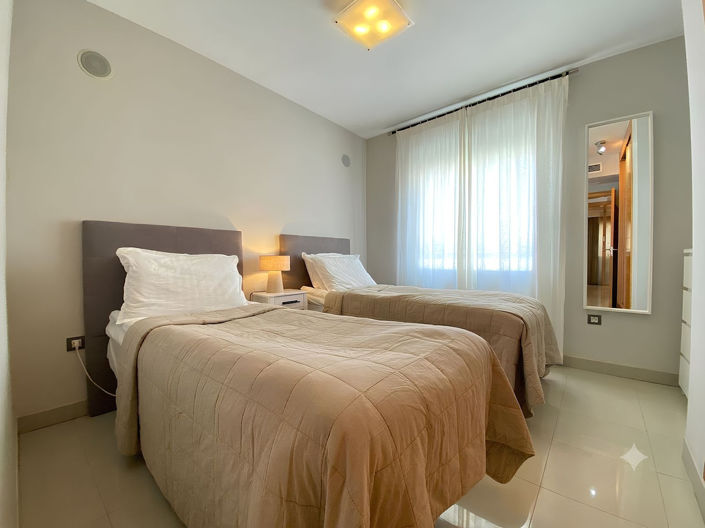 Image No.11-2 Bed Apartment for sale