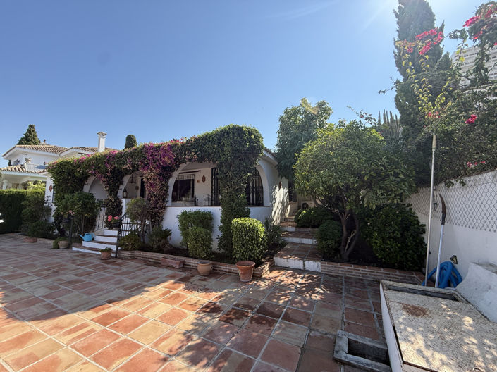 Image No.11-3 Bed Villa for sale