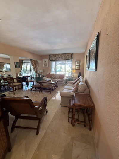 Image No.3-3 Bed Villa for sale