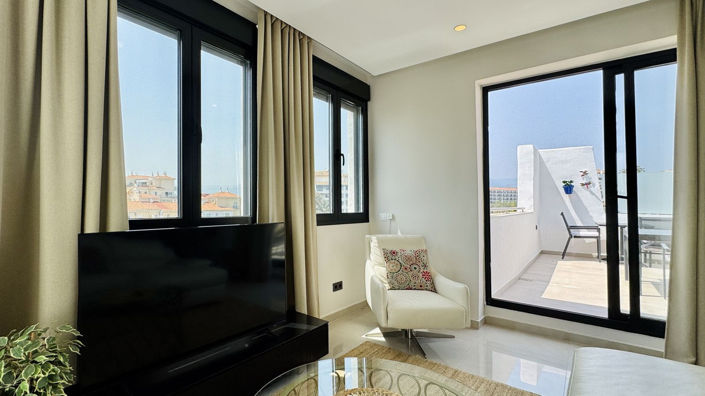 Image No.10-2 Bed Apartment for sale