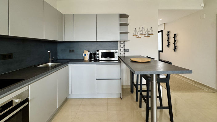 Image No.24-2 Bed Apartment for sale