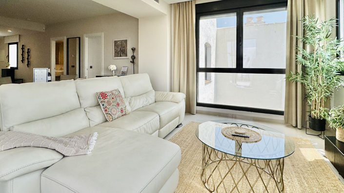 Image No.4-2 Bed Apartment for sale