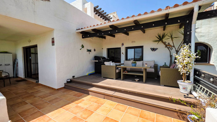 Image No.21-3 Bed Apartment for sale