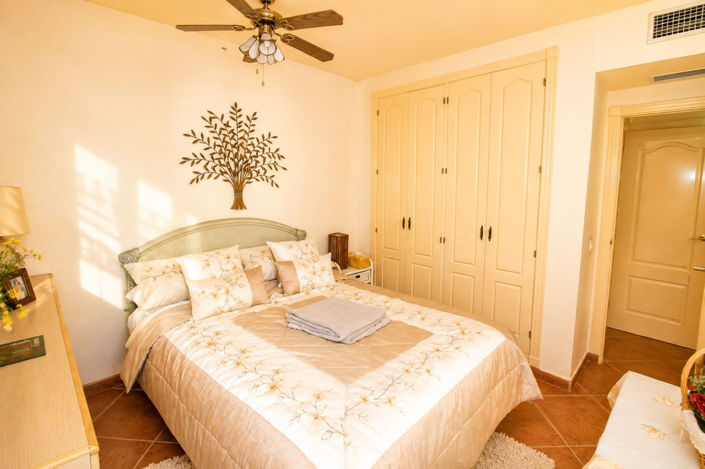 Image No.19-2 Bed Apartment for sale