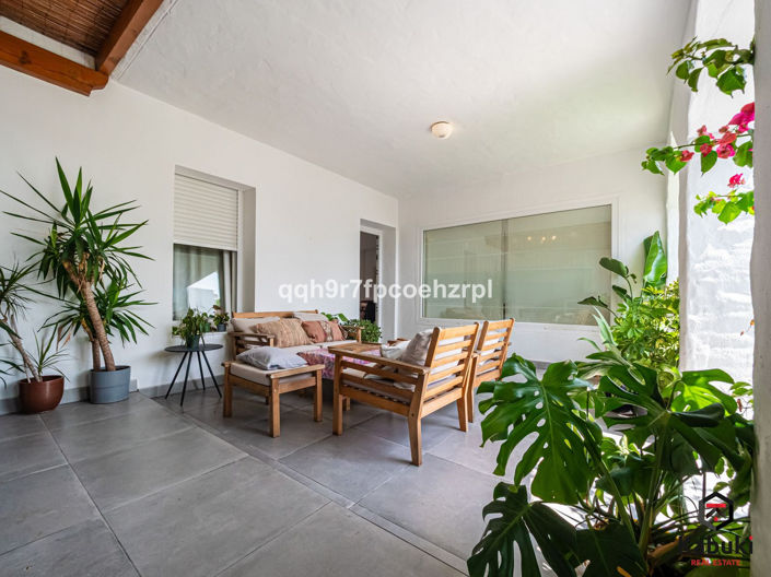 Image No.2-Villa de 4 chambres à vendre à Marbella