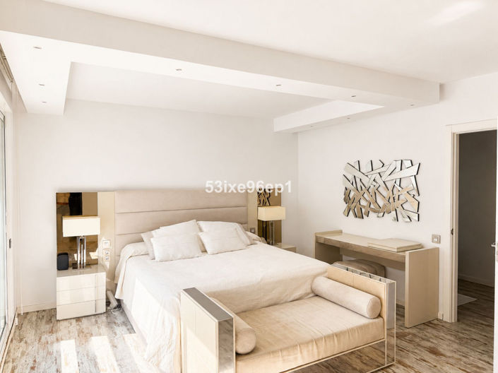 Image No.9-3 Bed Semi-Detached for sale