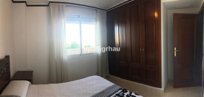10-bb915d1cb19341576dcdc994b81ab9c5