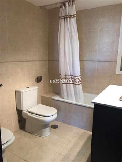 Image No.21-2 Bed Apartment for sale