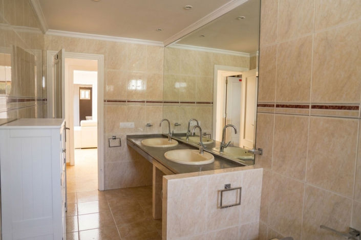 Image No.17-Villa de 5 chambres à vendre à Marbella