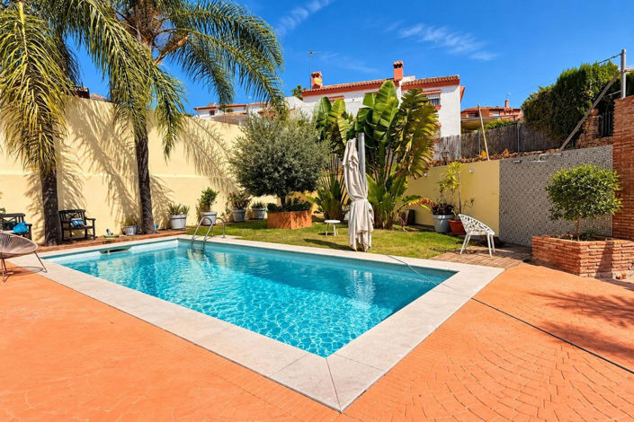 Image No.36-5 Bed Villa for sale