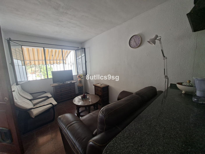 Image No.10-2 Bed Villa for sale