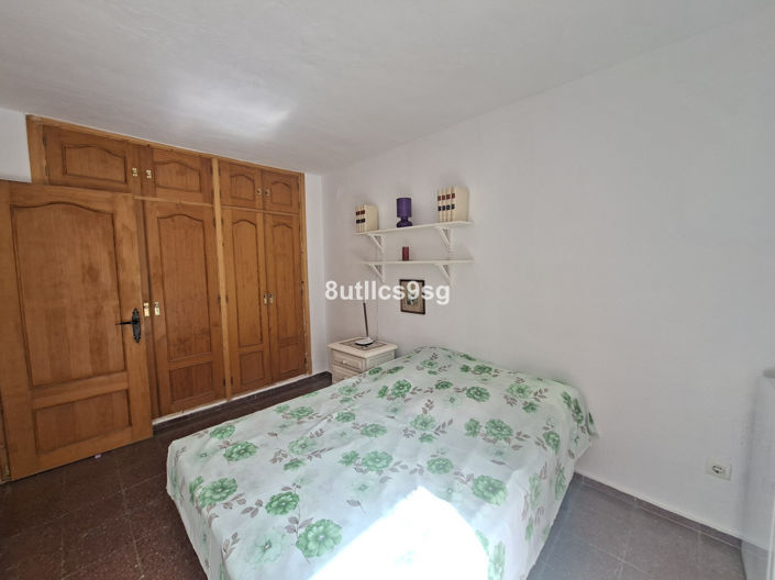 Image No.16-2 Bed Villa for sale