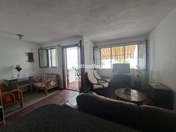 Image No.9-2 Bed Villa for sale
