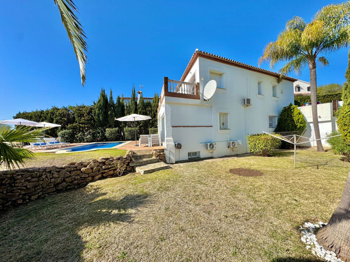 Image No.4-Villa de 5 chambres à vendre à Calahonda