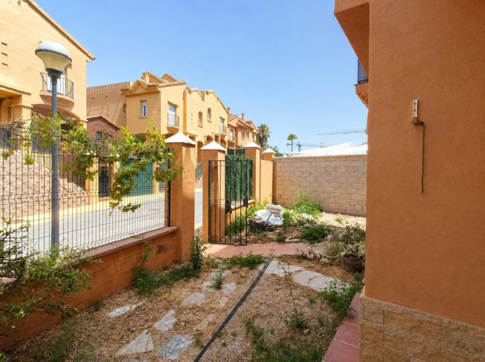 Image No.18-3 Bed Villa for sale