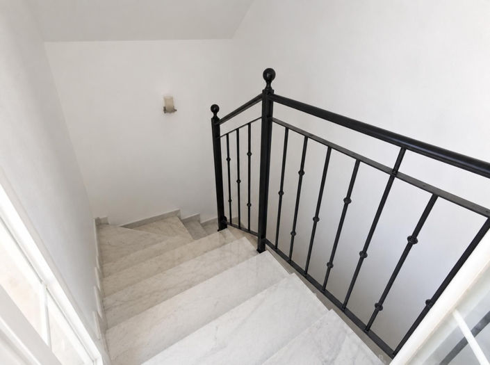 Image No.27-3 Bed Villa for sale