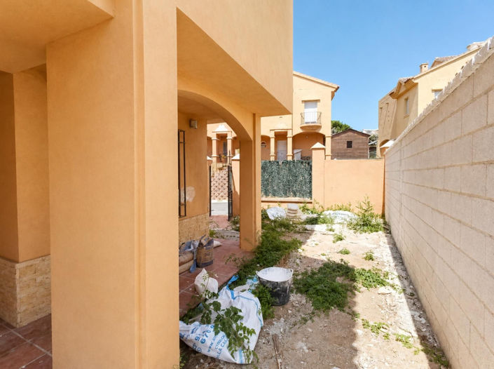 Image No.31-3 Bed Villa for sale