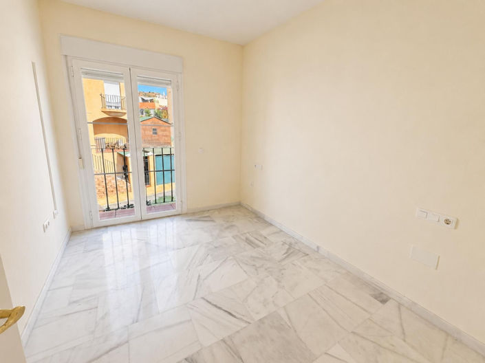 Image No.33-3 Bed Villa for sale