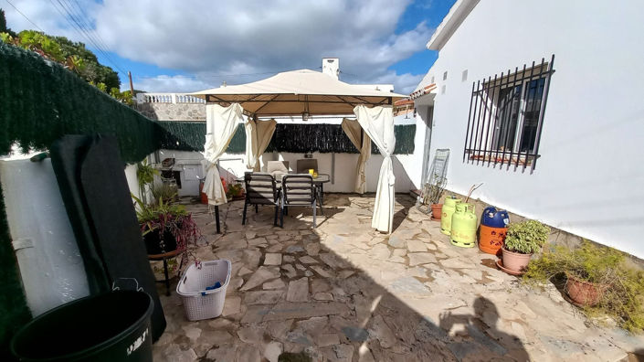 Image No.18-6 Bed Villa for sale