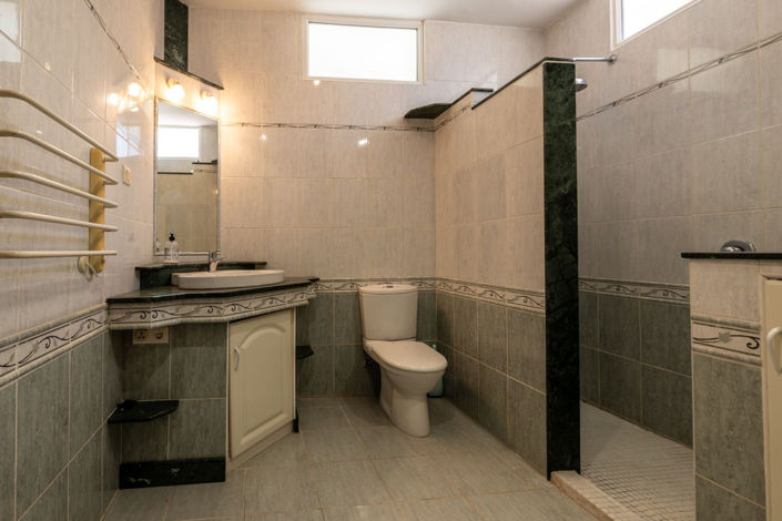 Image No.35-6 Bed Villa for sale