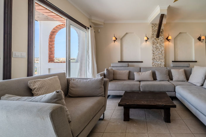 Image No.44-6 Bed Villa for sale