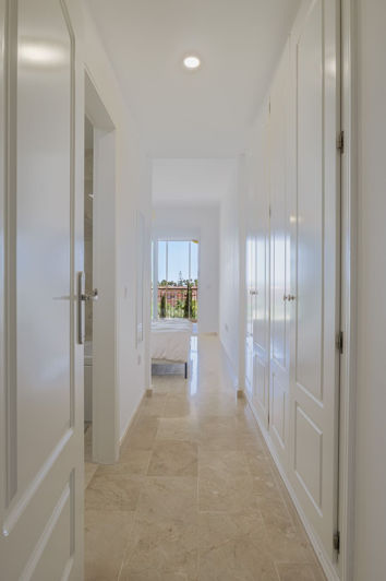 Image No.18-2 Bed Apartment for sale