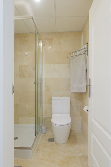 Image No.19-2 Bed Apartment for sale