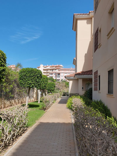 Image No.26-2 Bed Apartment for sale