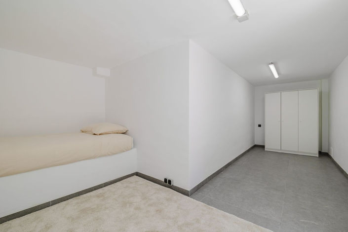 Image No.33-3 Bed Townhouse for sale