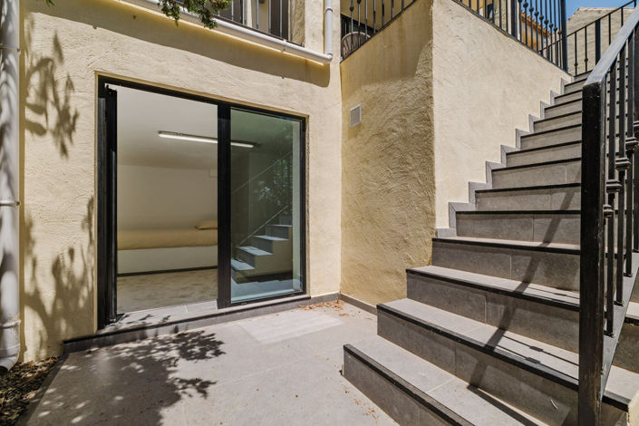 Image No.35-3 Bed Townhouse for sale