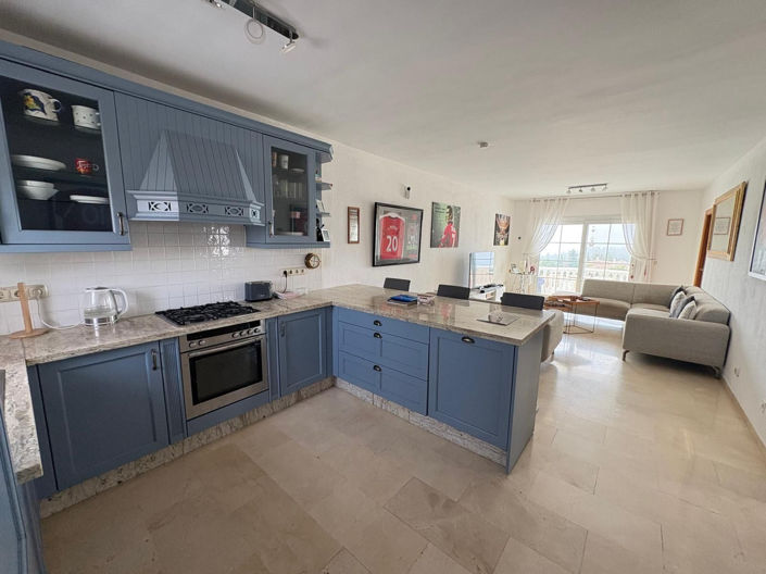 Image No.10-2 Bed Apartment for sale