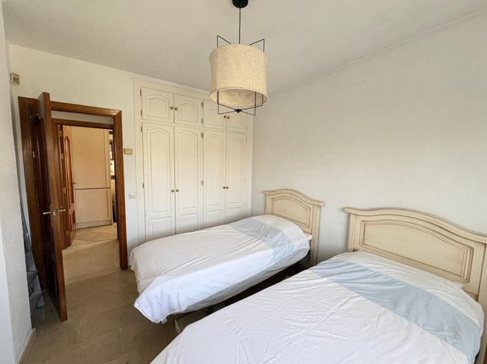 Image No.28-2 Bed Apartment for sale