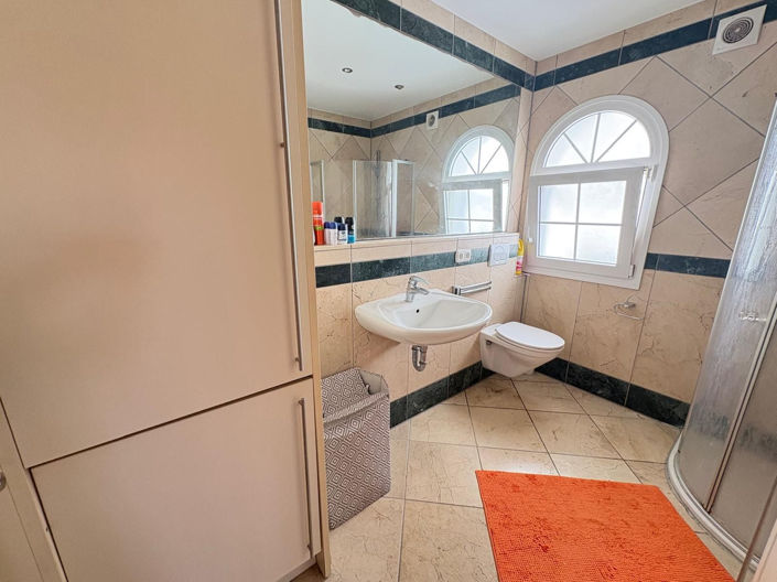 Image No.30-2 Bed Apartment for sale