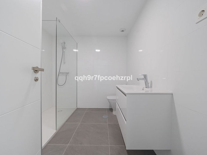 Image No.27-2 Bed Apartment for sale